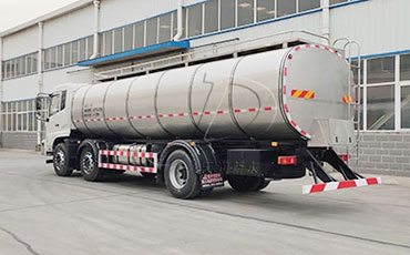 天潤新東鮮奶運輸車：24小時溫控筑牢品質(zhì)防線