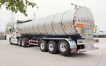 低價陷阱到品質(zhì)危機(jī)：新東鮮奶運(yùn)輸車，以“靠譜”重塑信任