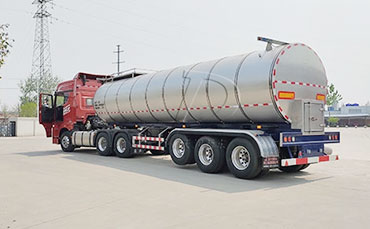 新東鮮奶運輸車，鉛封+攝像頭，24小時安全守護