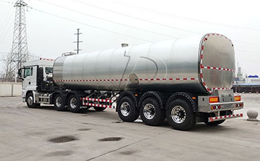 鮮奶運輸車的“黑科技”：新東機械如何用創(chuàng)新顛覆行業(yè)？